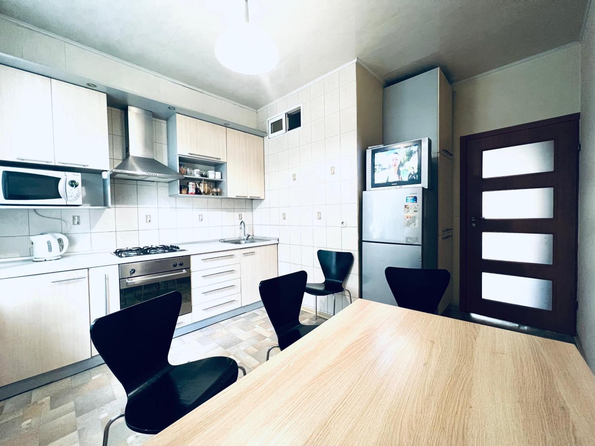 Apartment On Skorykovskyi Lane 4 Dnipro Exteriör bild